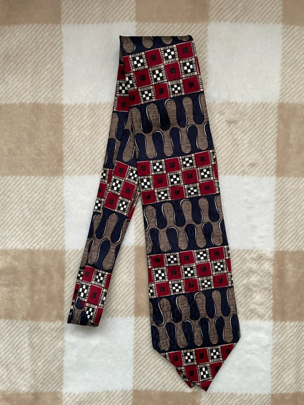 Vintage Farah Geometric Checker Pattern Silk Tie in Navy and Red 100% Silk